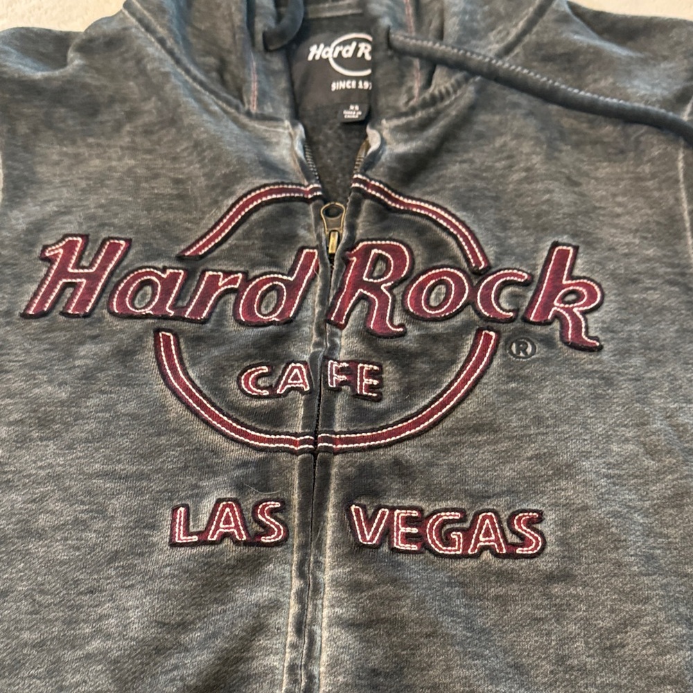 Hard Rock Cafe Charcoal Hoodie with Magenta Stitching NWT new with tag